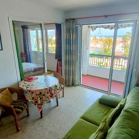 Summer Breeze Apartment Empuriabrava Exterior photo